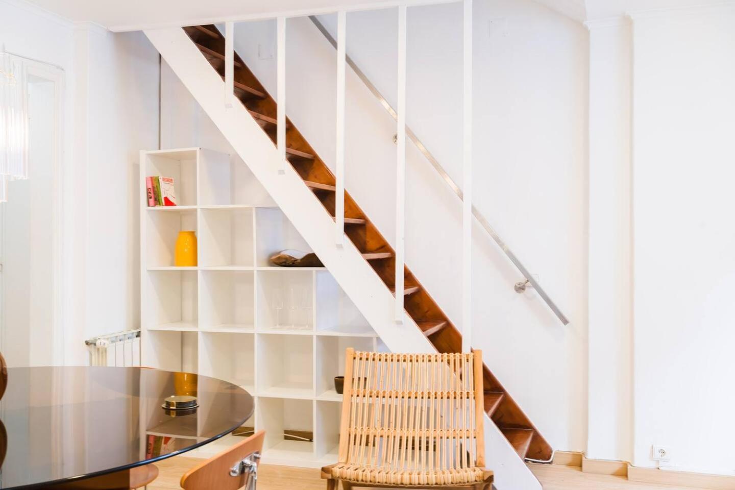 Group-Friendly 4Br Lisbon Duplex Castle View Apartamento Lisboa